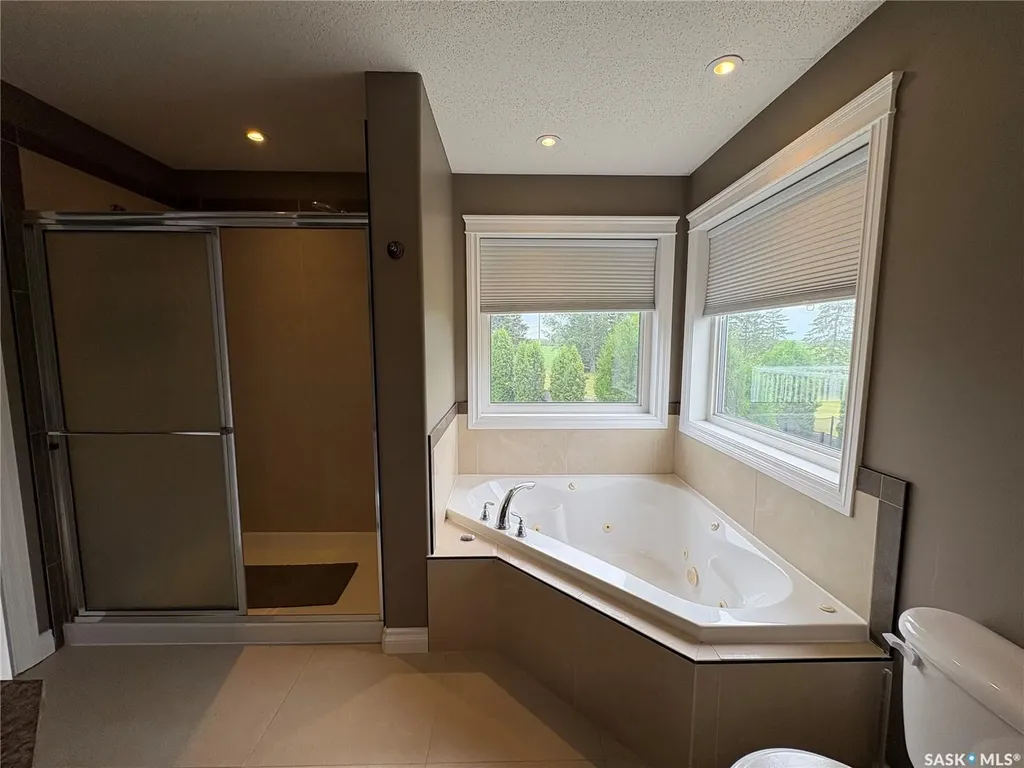 4018 3rd Street N Edam SK S0M 0V0