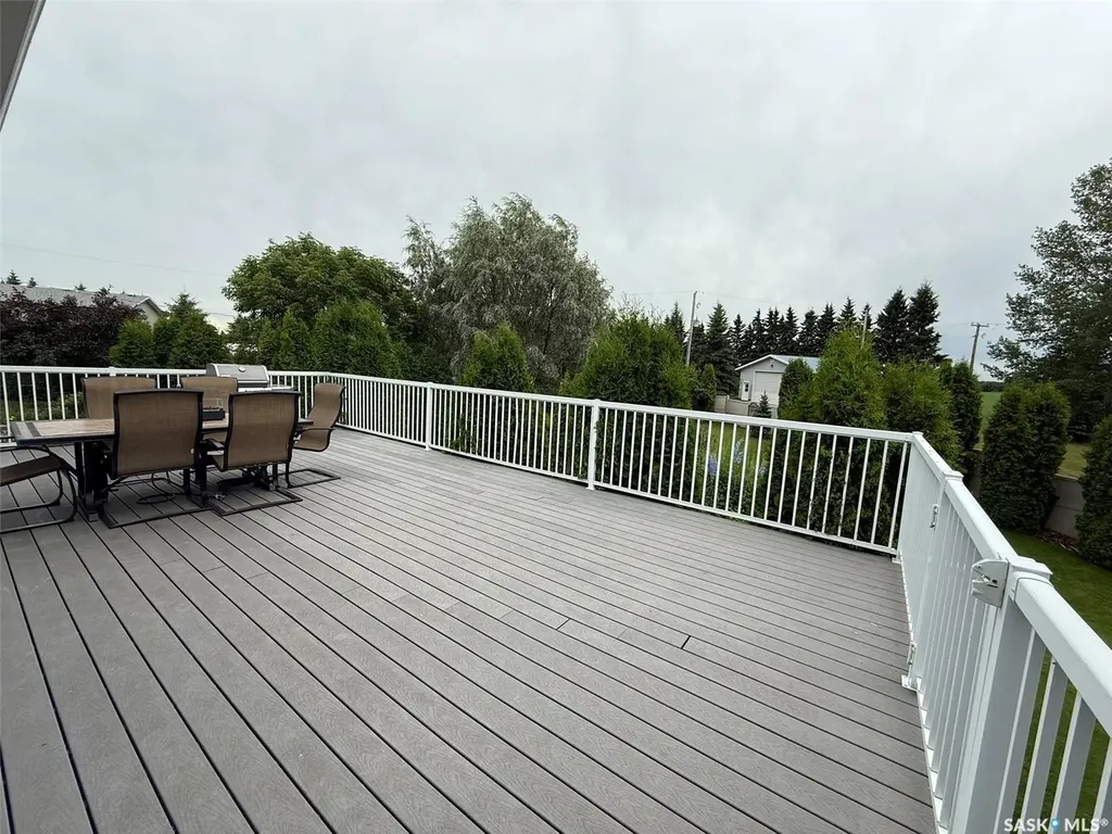 4018 3rd Street N Edam SK S0M 0V0