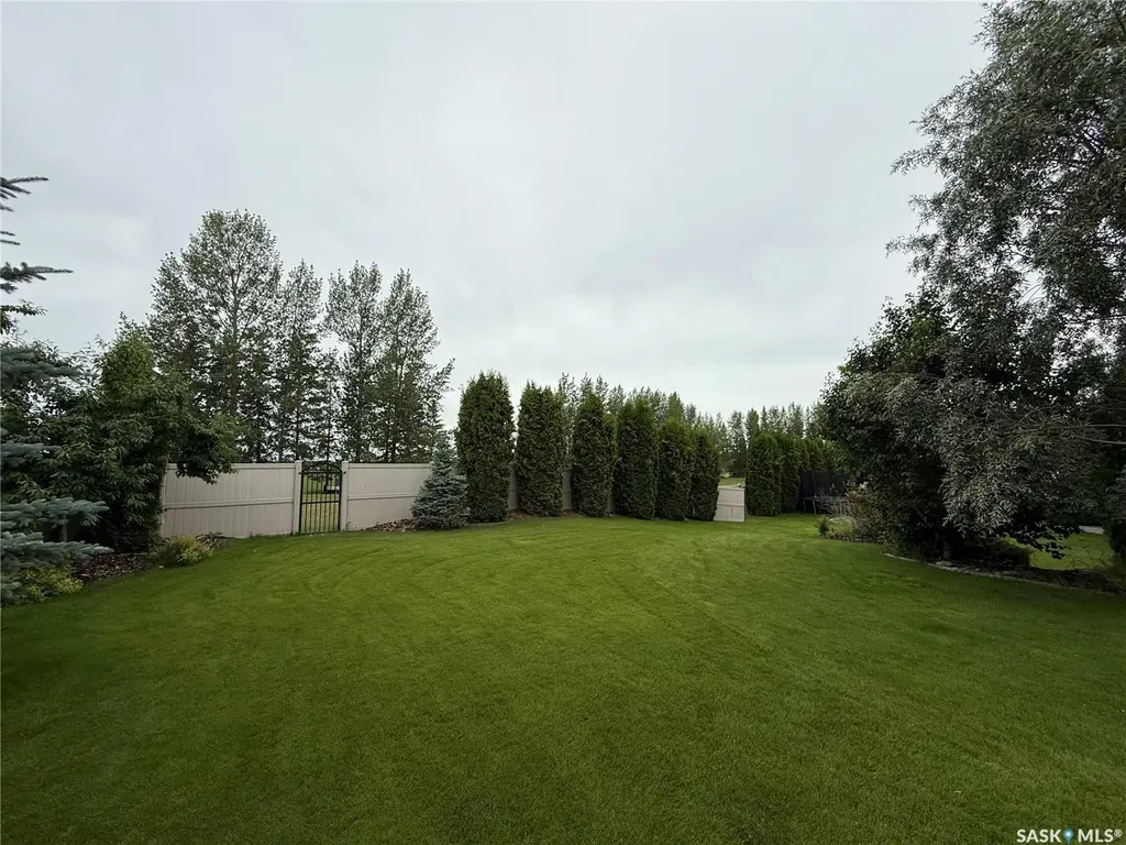 4018 3rd Street N Edam SK S0M 0V0