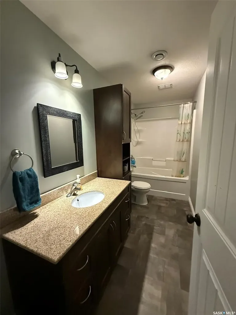 4018 3rd Street N Edam SK S0M 0V0