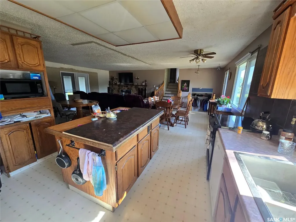 327 Russell Street Stoughton SK S0G 4T0