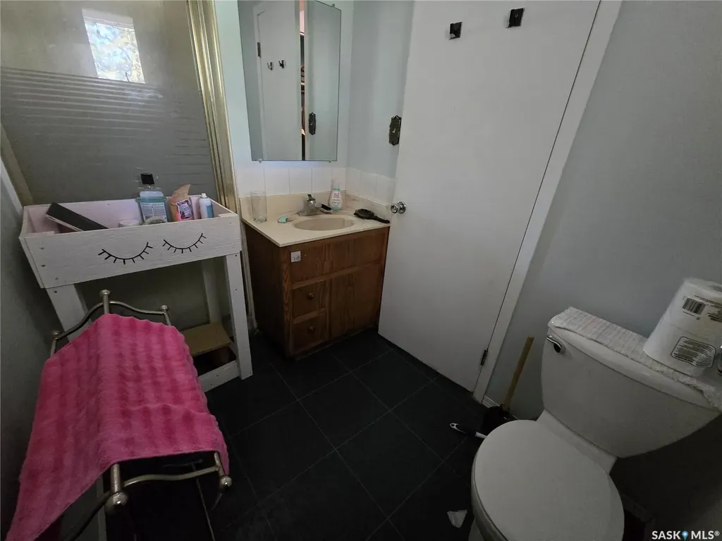327 Russell Street Stoughton SK S0G 4T0