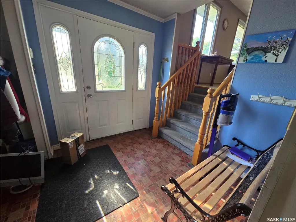 327 Russell Street Stoughton SK S0G 4T0