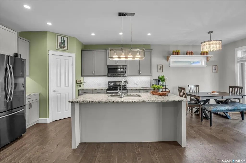 400 Prairie View Drive Dundurn SK S0K 1K1