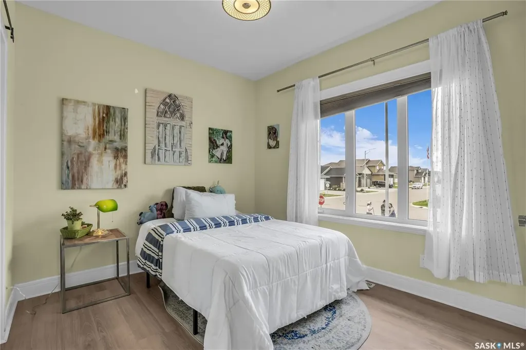 400 Prairie View Drive Dundurn SK S0K 1K1