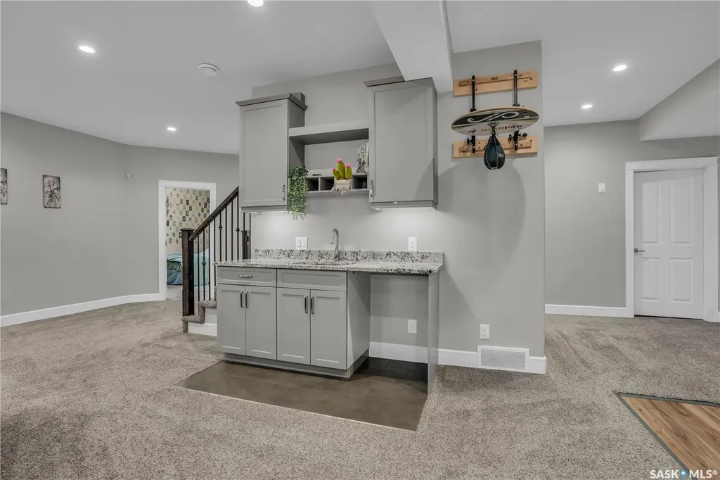 400 Prairie View Drive Dundurn SK S0K 1K1