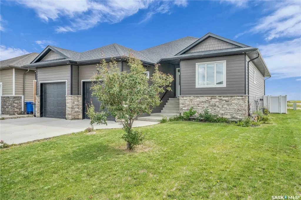 400 Prairie View Drive Dundurn SK S0K 1K1