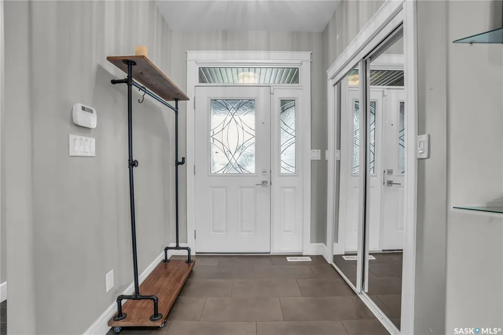 400 Prairie View Drive Dundurn SK S0K 1K1