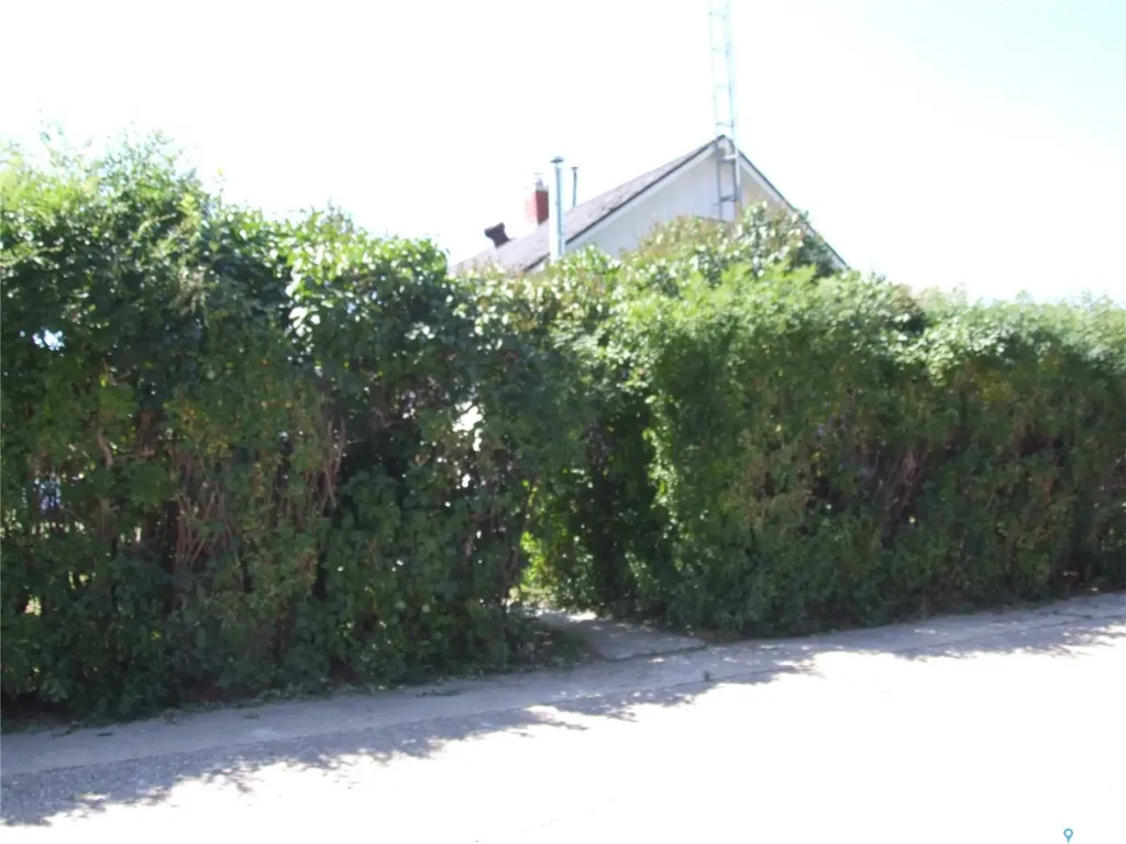 150 2nd Street E Fox Valley SK S0N 0V0