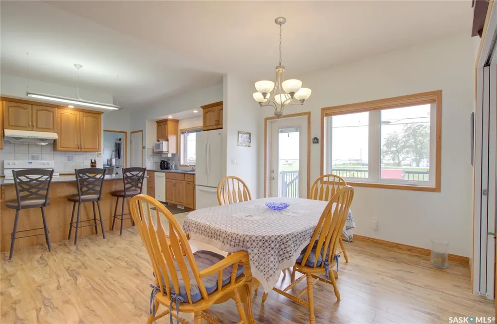 91 1st Street E Coteau Rm No. 255 SK S0L 0G0