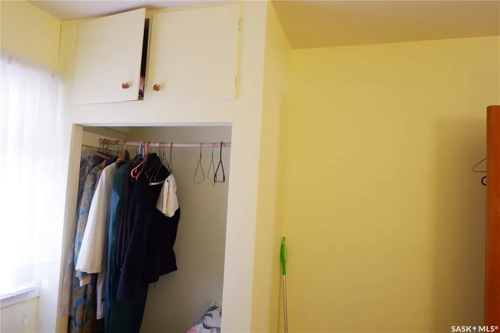 220 6th Avenue W Assiniboia SK S0H 0B0