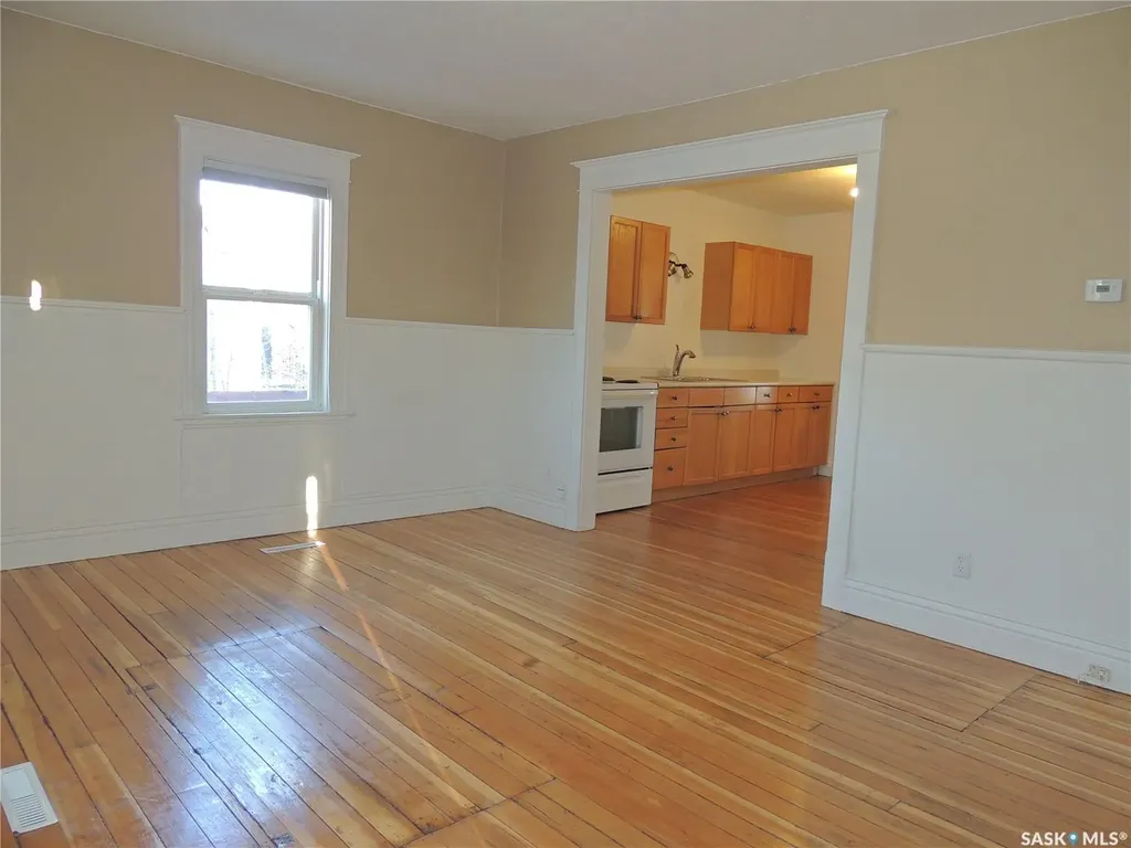 630 3rd Street Estevan SK S4A 0P6