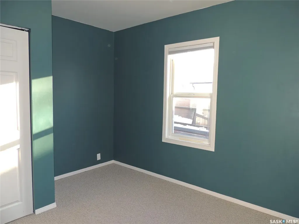 630 3rd Street Estevan SK S4A 0P6