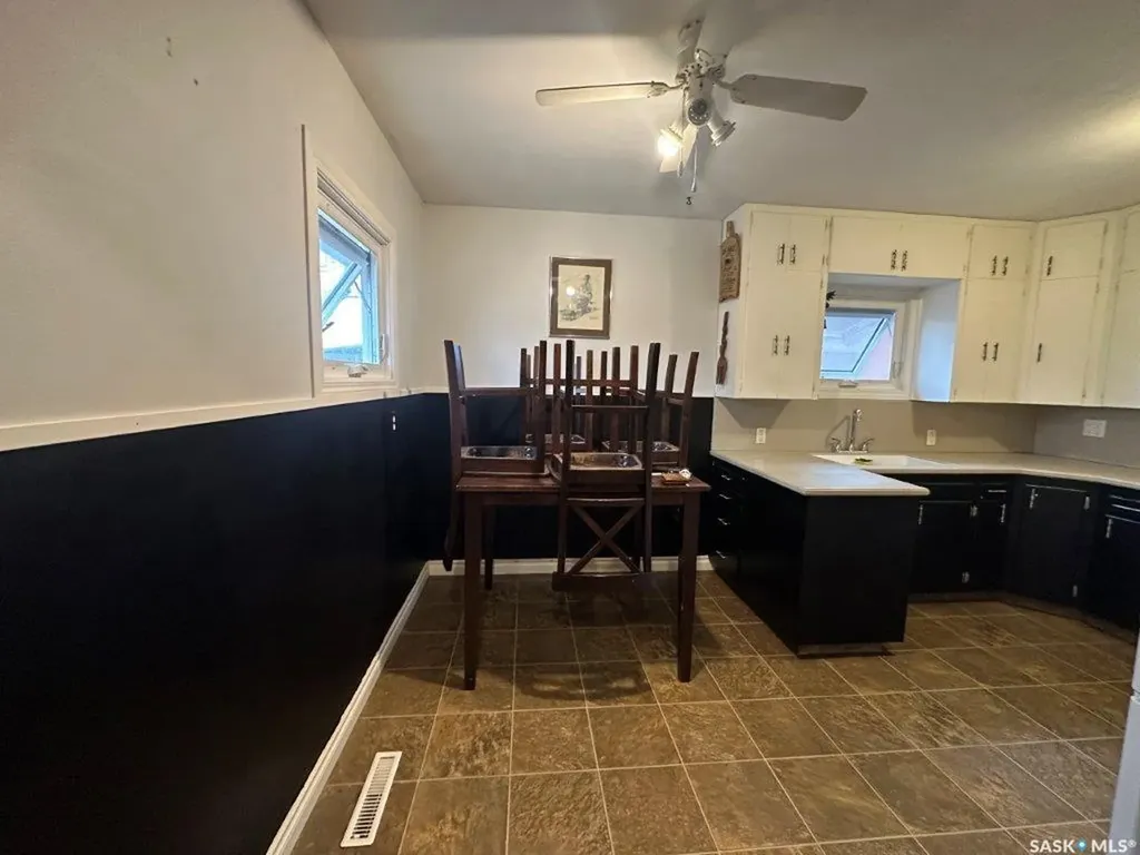 117 4th Avenue E Eatonia SK S0L 0Y0