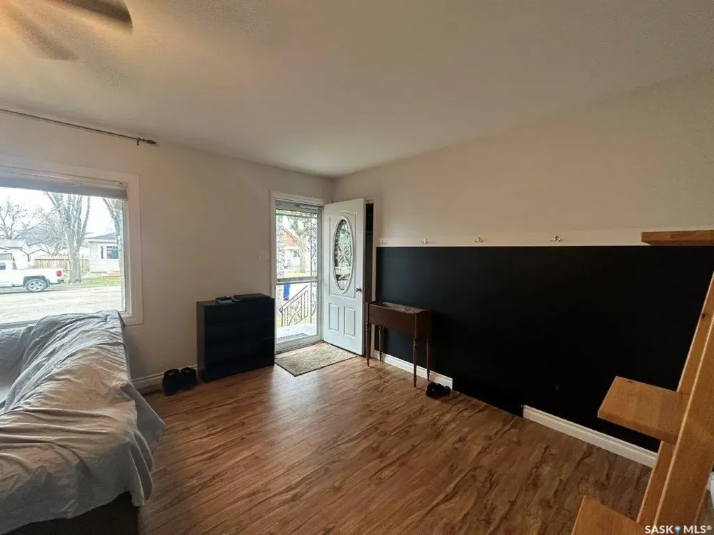 117 4th Avenue E Eatonia SK S0L 0Y0