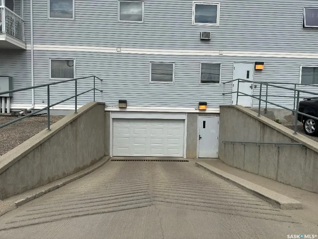 119 4th Avenue Kindersley SK S0L 1S0