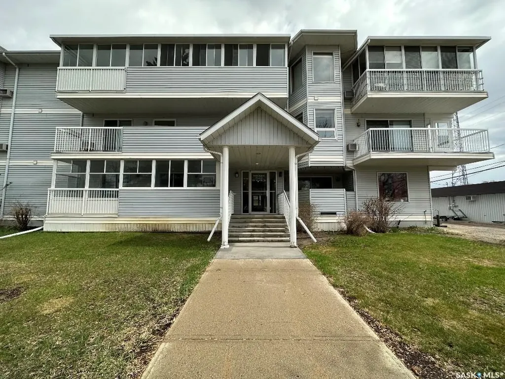 119 4th Avenue Kindersley SK S0L 1S0
