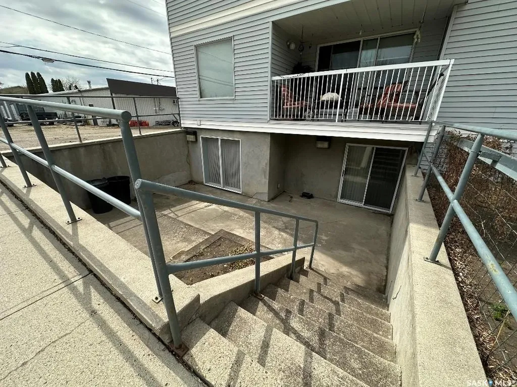 119 4th Avenue Kindersley SK S0L 1S0