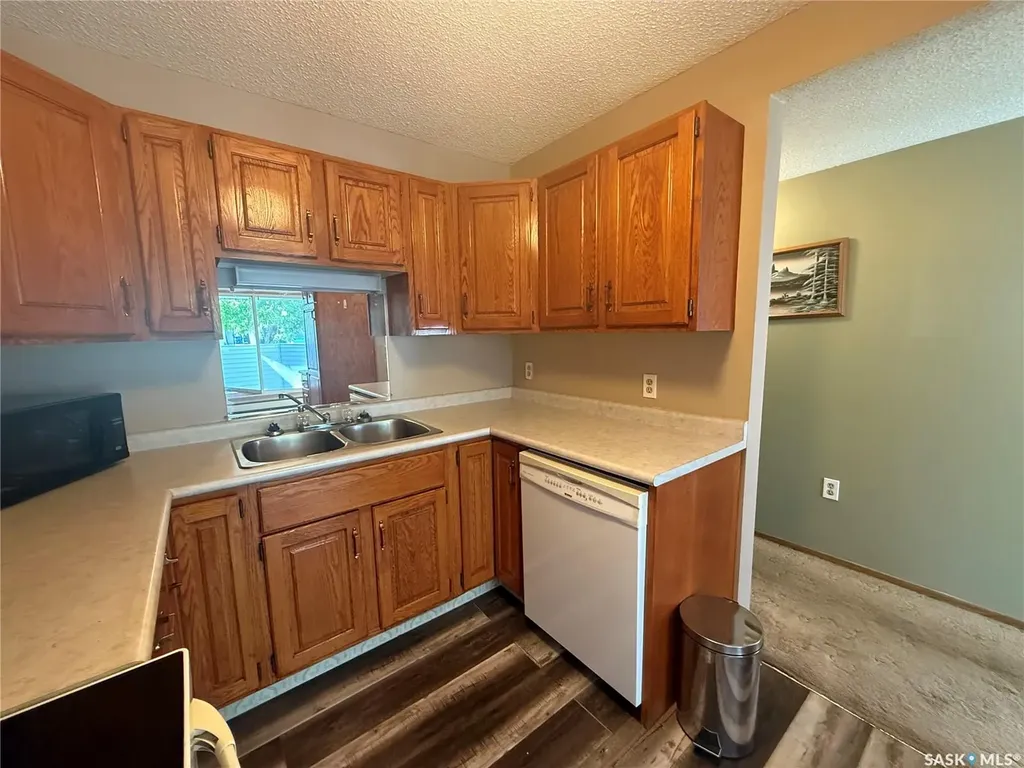 119 4th Avenue Kindersley SK S0L 1S0