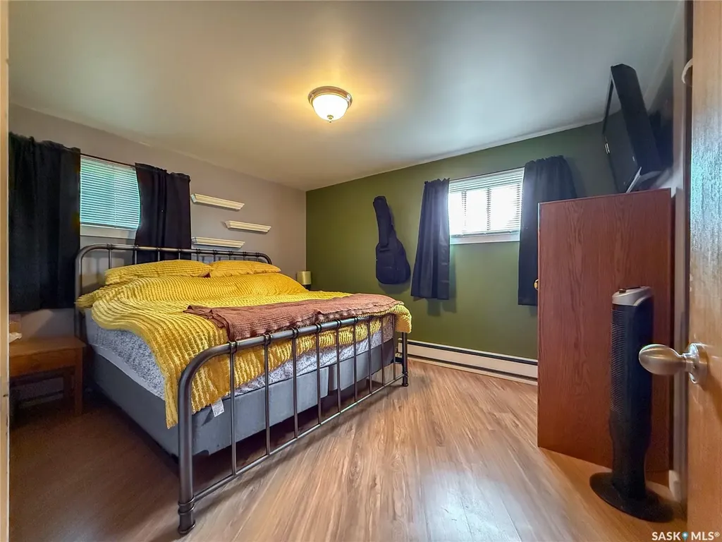 223 2nd Avenue E Frontier SK S0N 0W0