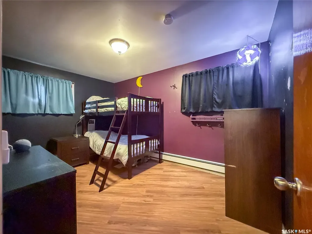 223 2nd Avenue E Frontier SK S0N 0W0