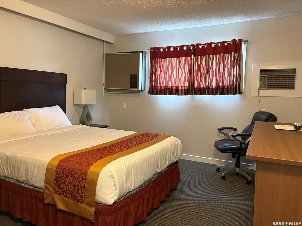304 King Edward Street Davidson SK S7K 2Y7