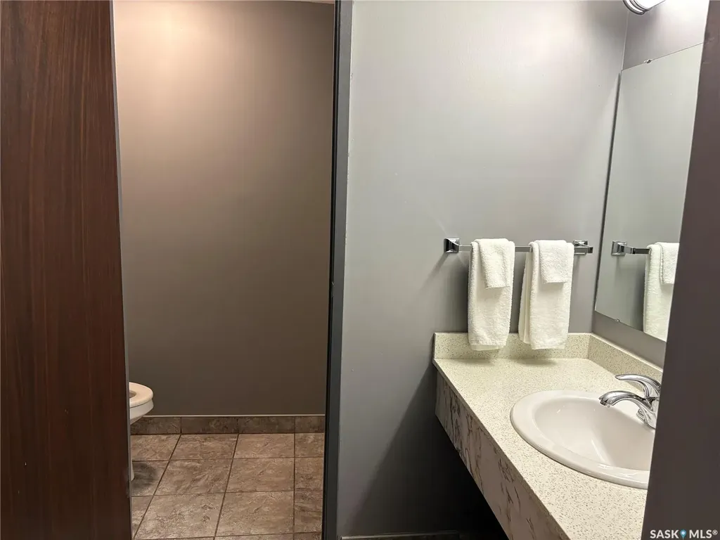 304 King Edward Street Davidson SK S7K 2Y7
