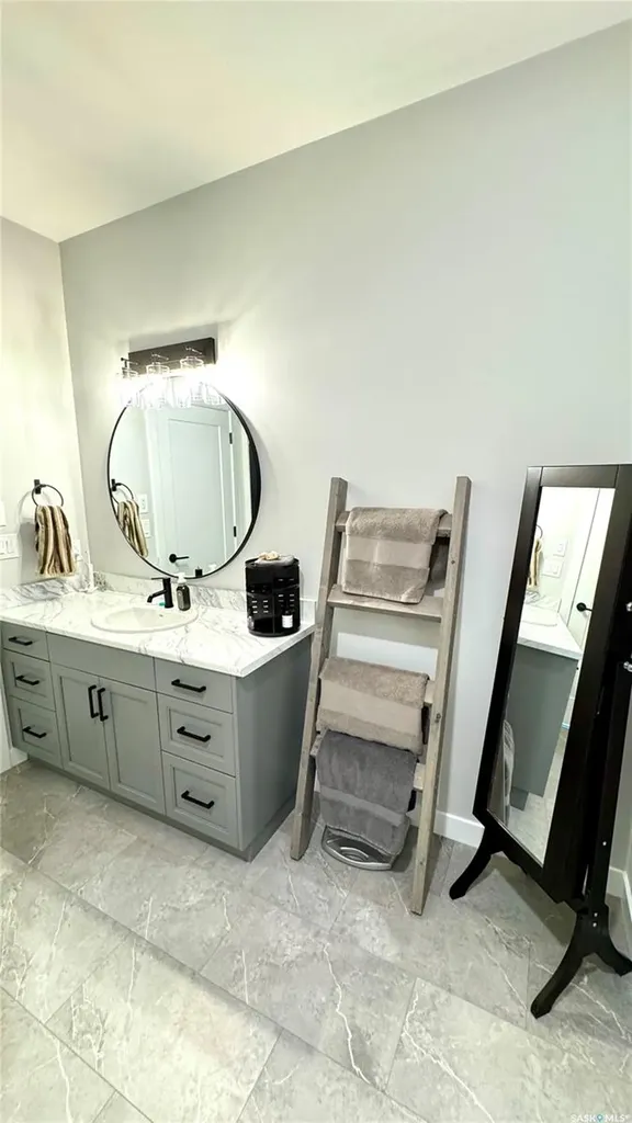 99A Semple Street Outlook SK S0L 2N0