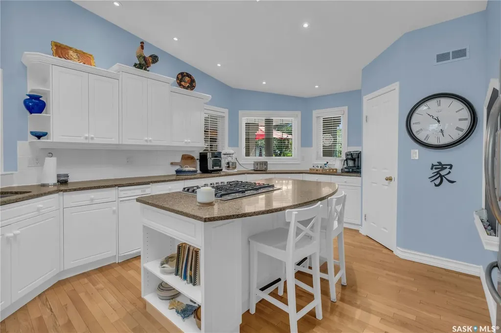 430 Poplar Drive Katepwa Beach SK S0G 2K0