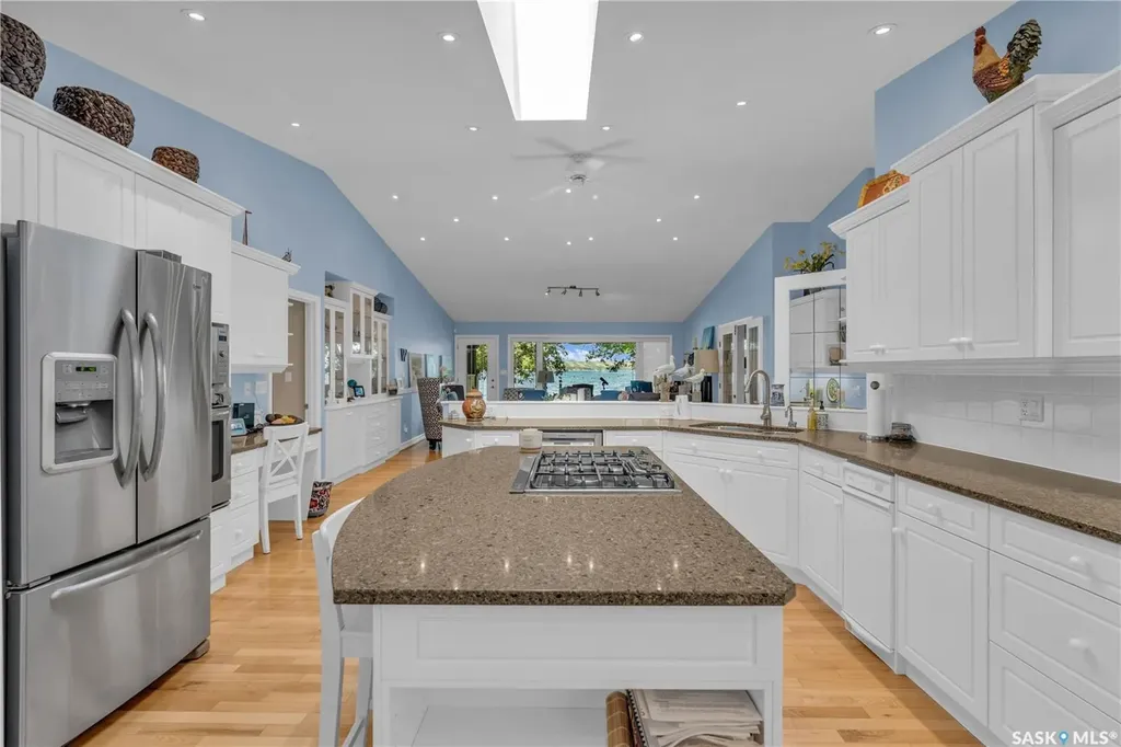 430 Poplar Drive Katepwa Beach SK S0G 2K0