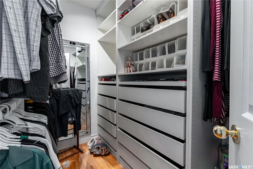 430 Poplar Drive Katepwa Beach SK S0G 2K0