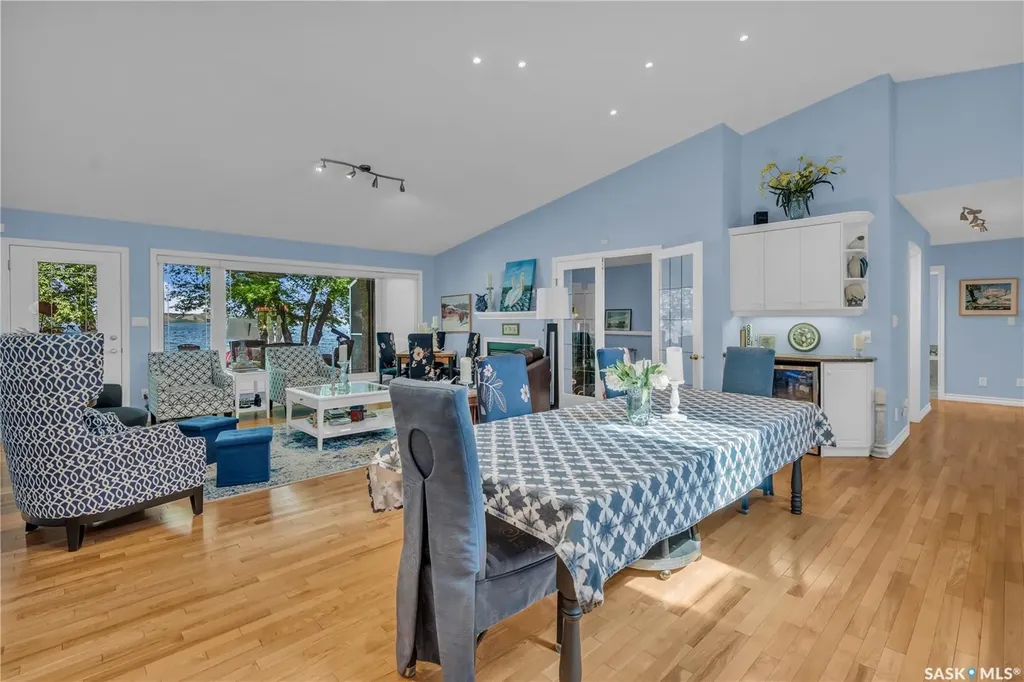 430 Poplar Drive Katepwa Beach SK S0G 2K0