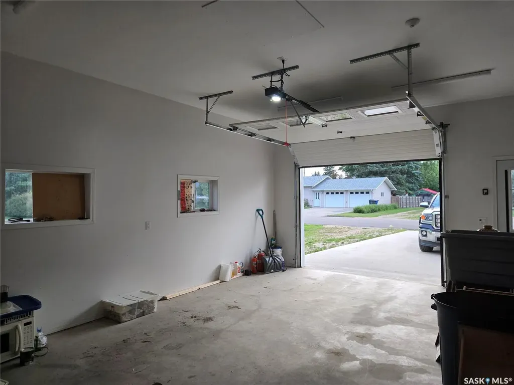 215 Heward Street Stoughton SK S0G 4T0
