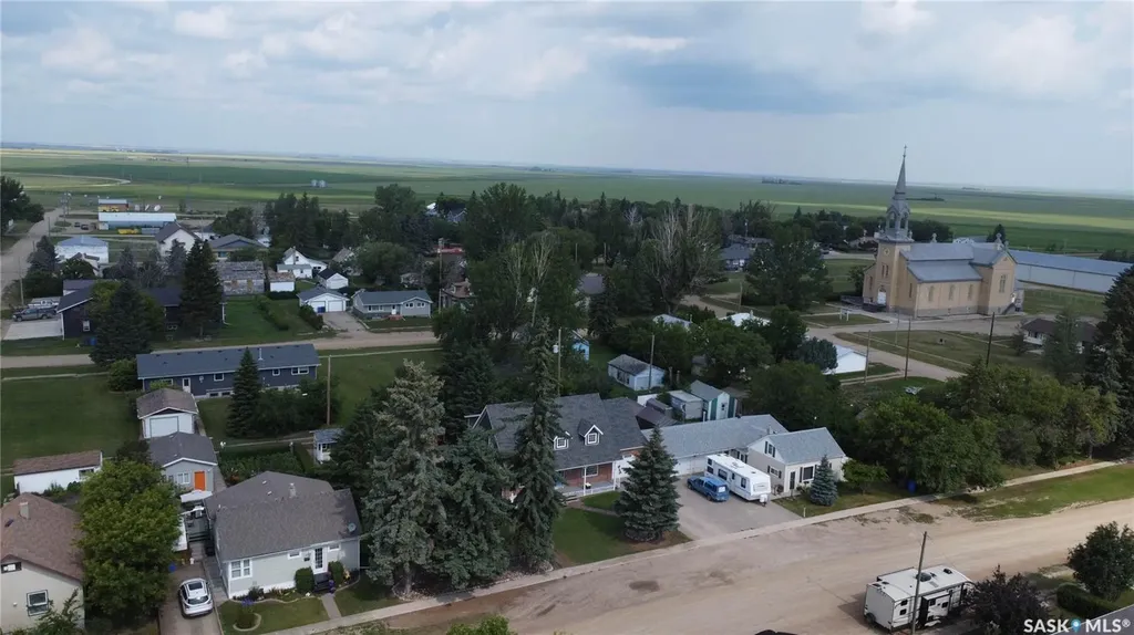 1544 Frohlick Street Holdfast SK S0G 2H0