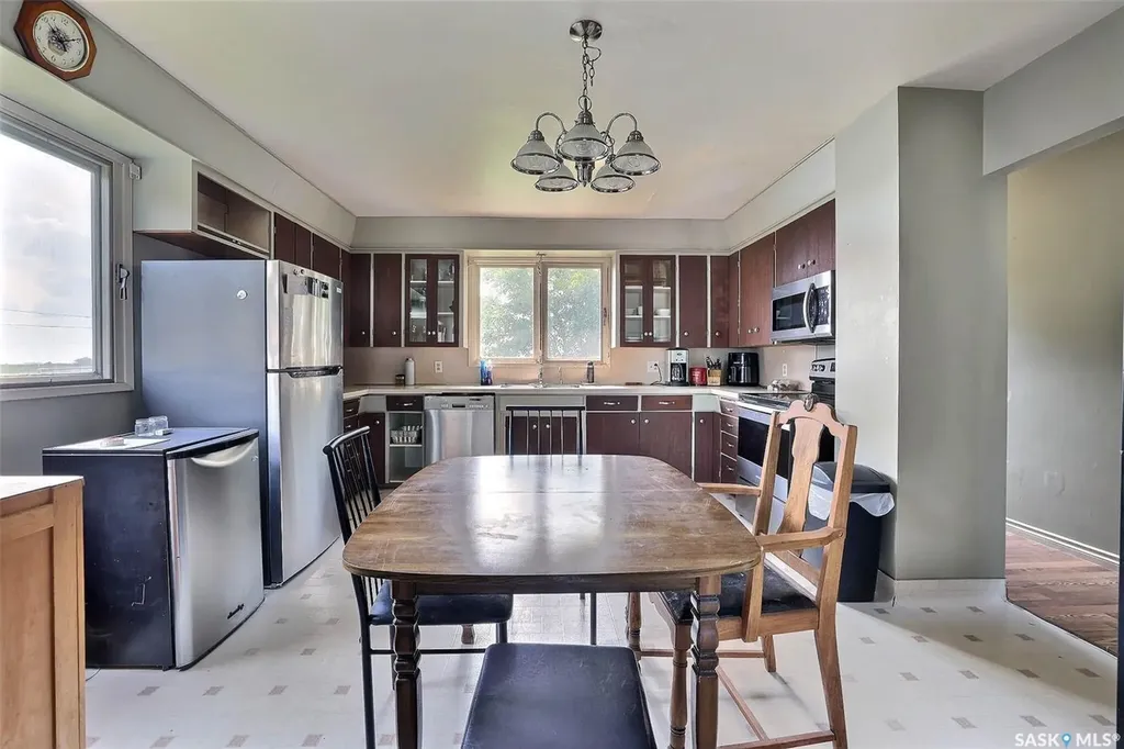 1544 Frohlick Street Holdfast SK S0G 2H0