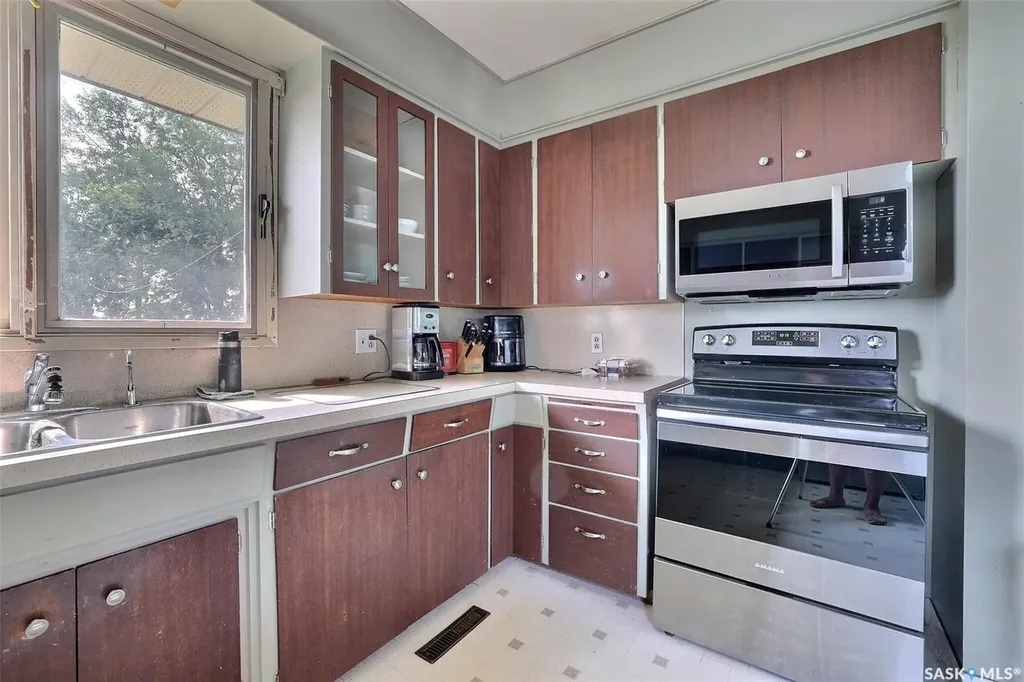 1544 Frohlick Street Holdfast SK S0G 2H0