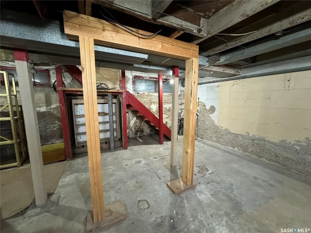 114 2nd Avenue W Biggar SK S0K 0M0