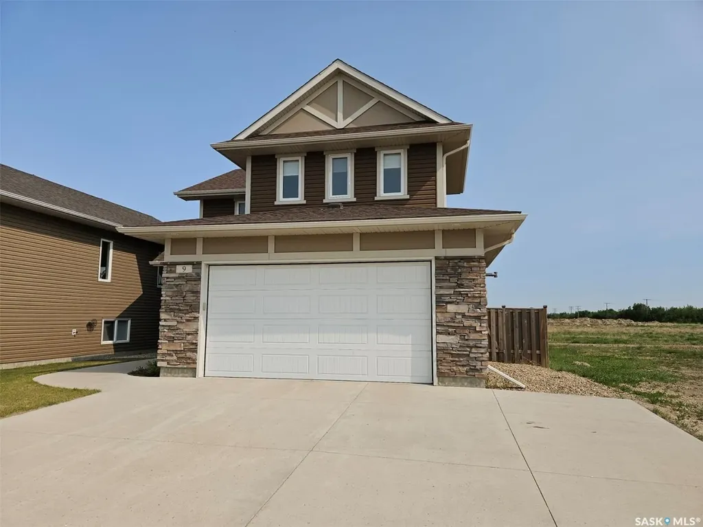 9 Aspen Place Humboldt SK S0K 2A0
