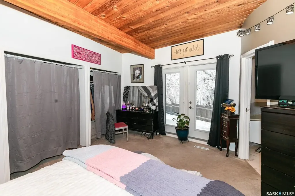 335 Yukon Avenue Kerrobert SK S0L 1R0