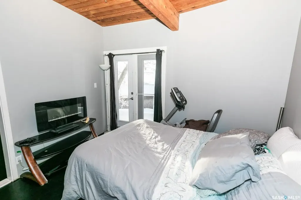 335 Yukon Avenue Kerrobert SK S0L 1R0