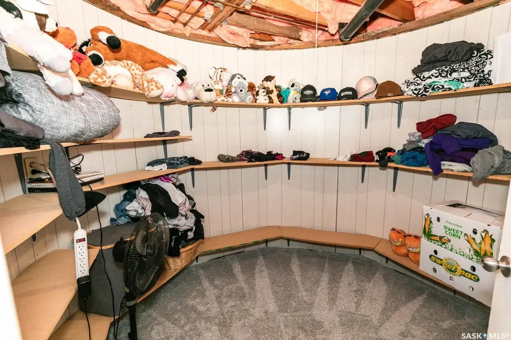 335 Yukon Avenue Kerrobert SK S0L 1R0