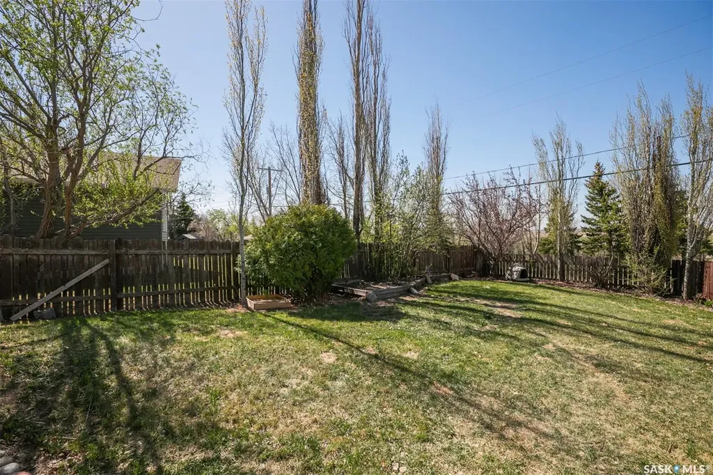 335 Yukon Avenue Kerrobert SK S0L 1R0