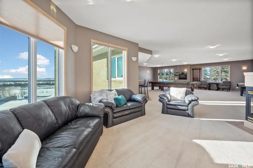 9 Cherry Lane Corman Park Rm No. 344 SK S7T 1A1