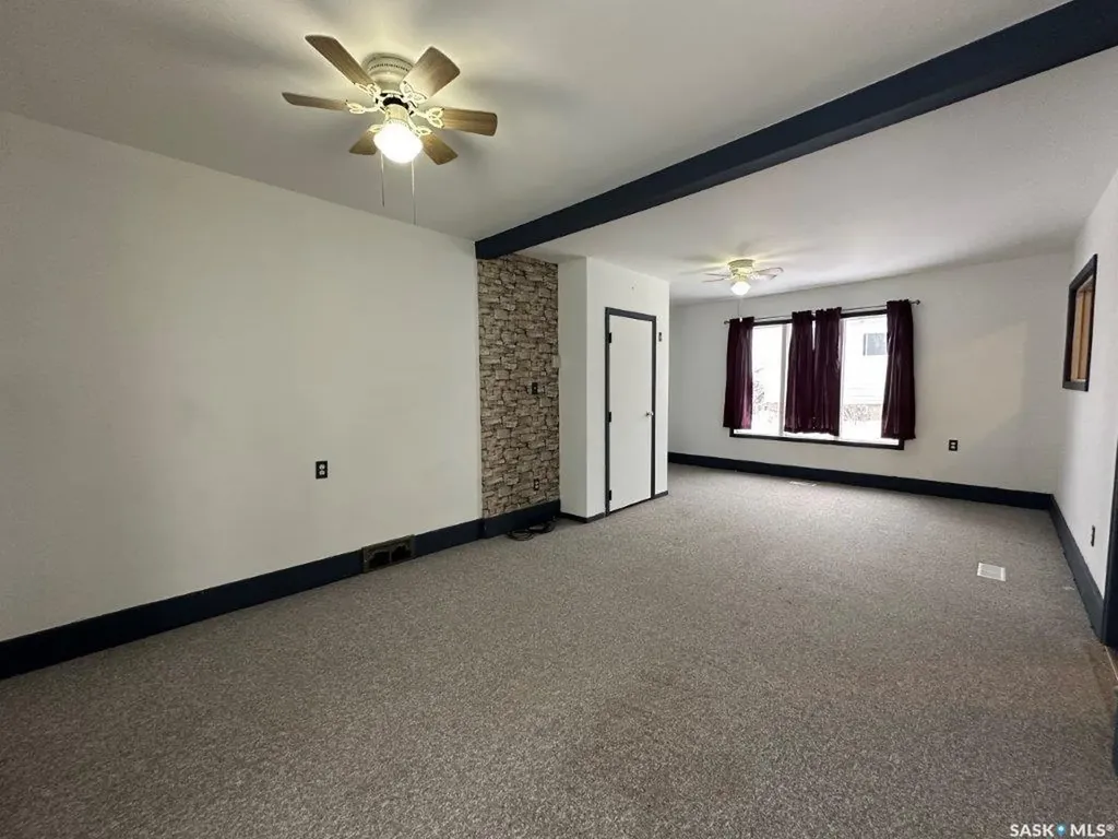 69 Railway Avenue Kindersley Rm No. 290 SK S0L 1S0