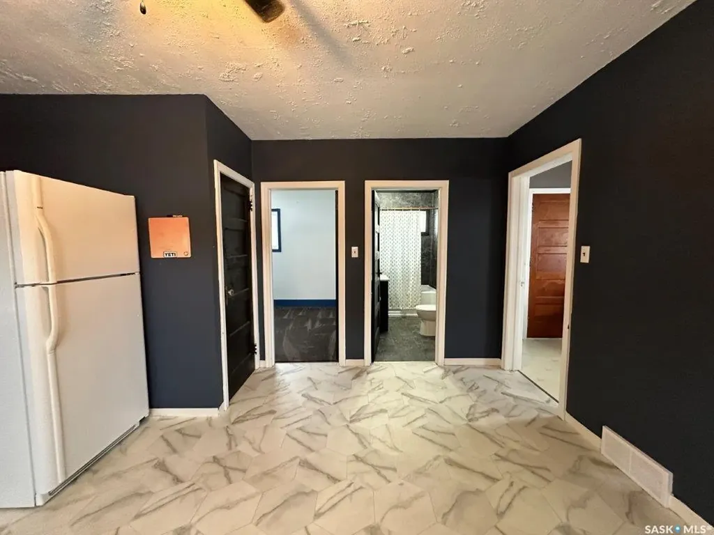 69 Railway Avenue Kindersley Rm No. 290 SK S0L 1S0