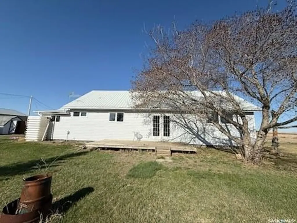 69 Railway Avenue Kindersley Rm No. 290 SK S0L 1S0