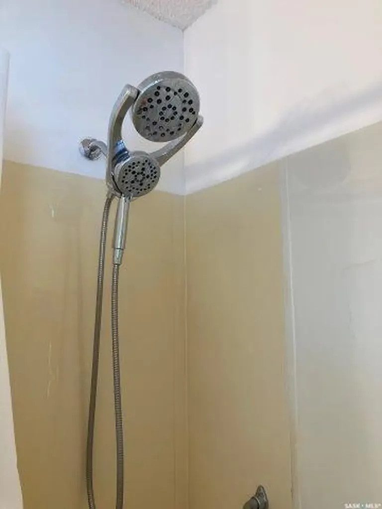 212 Fourth Street NE Ituna SK S0A 1N0