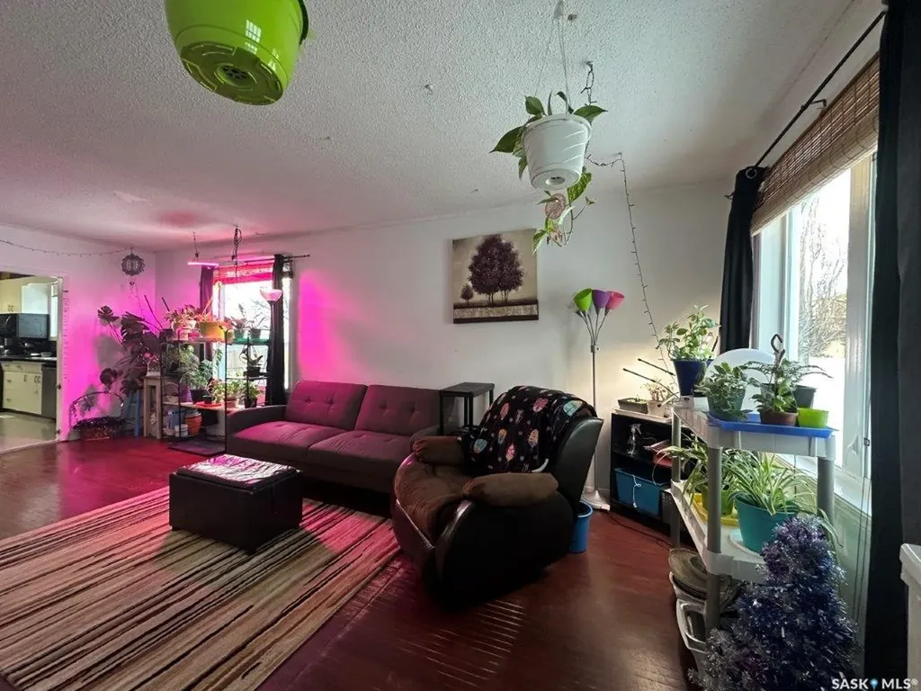 113 4th Avenue E Kindersley SK S0L 1S0