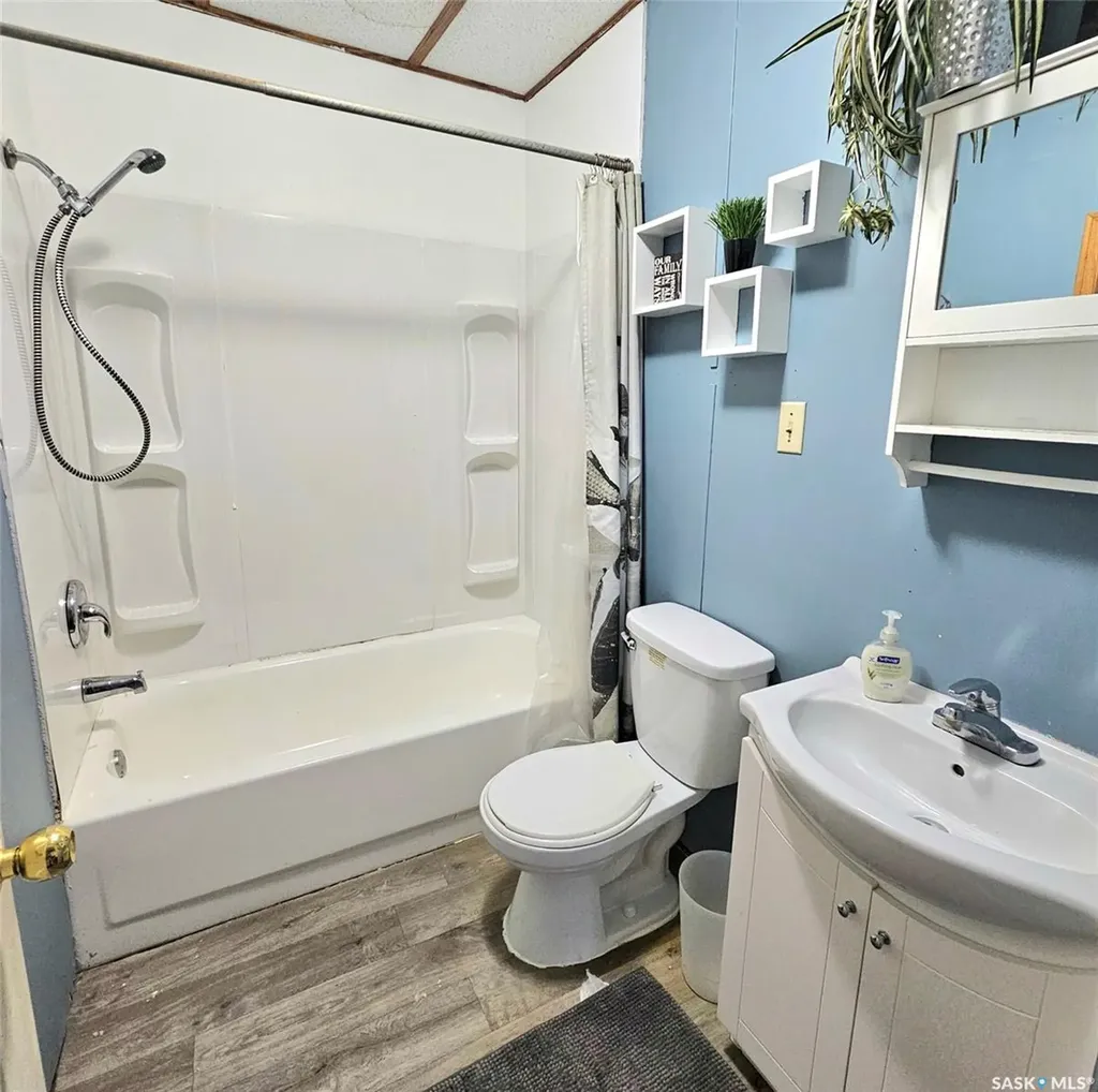 201 7th Street E Choiceland SK S0J 0M0