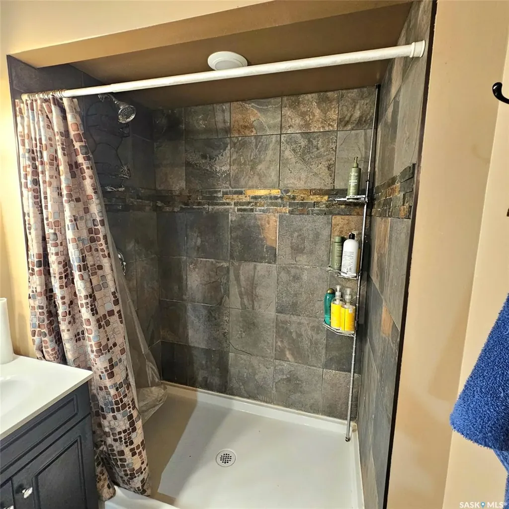 201 7th Street E Choiceland SK S0J 0M0